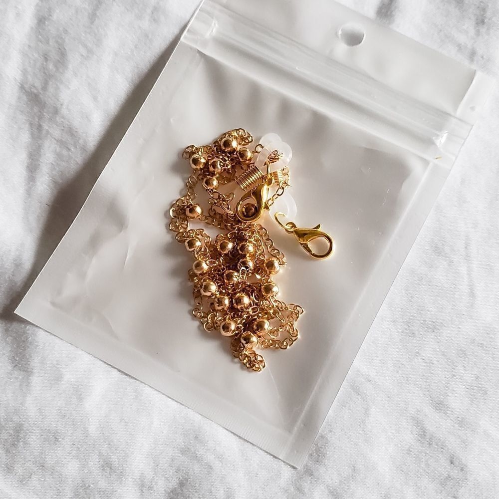Mask Golden Pearl Chain - Picture 5 of 6